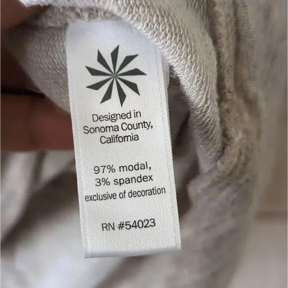 Athleta Cowl Neck Sweatshirt Women's Size Small S Oatmeal Kangaroo Pocket - Picture 9 of 13